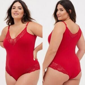 Torrid Seamless Flirt Lace Trim Bodysuit In Jester Red Sz 00 (Large) Glam Retro